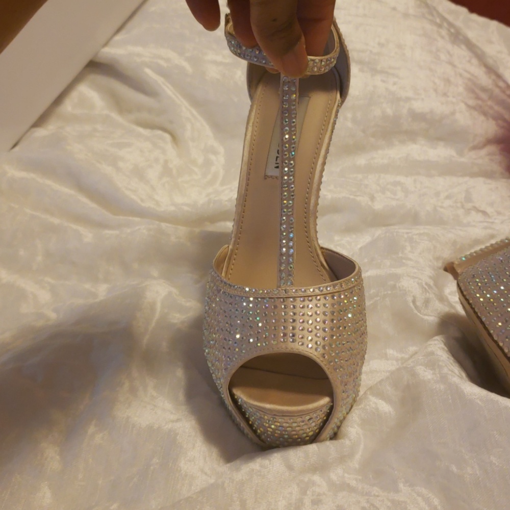 Beautiful Multi Colored Iridescent Rhinestone Heel - image 3